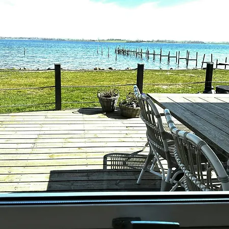 Fjord-side In By The Water Hébergement de vacances